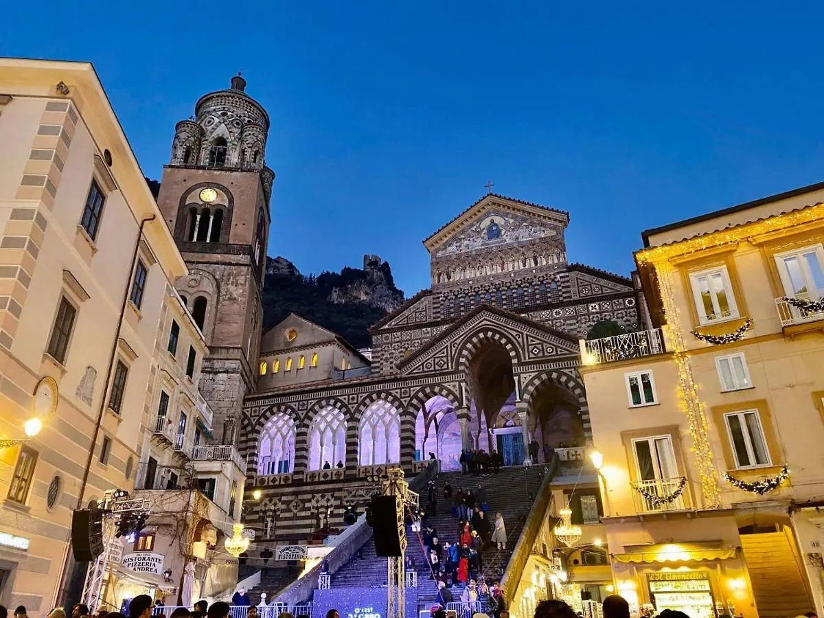 Hotel La Bussola Amalfi Italia