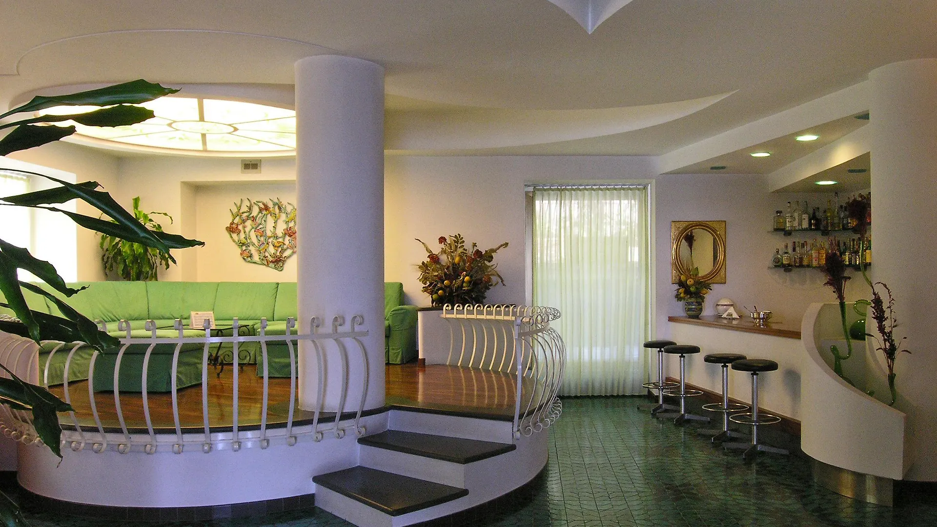 Hotel La Bussola Amalfi
