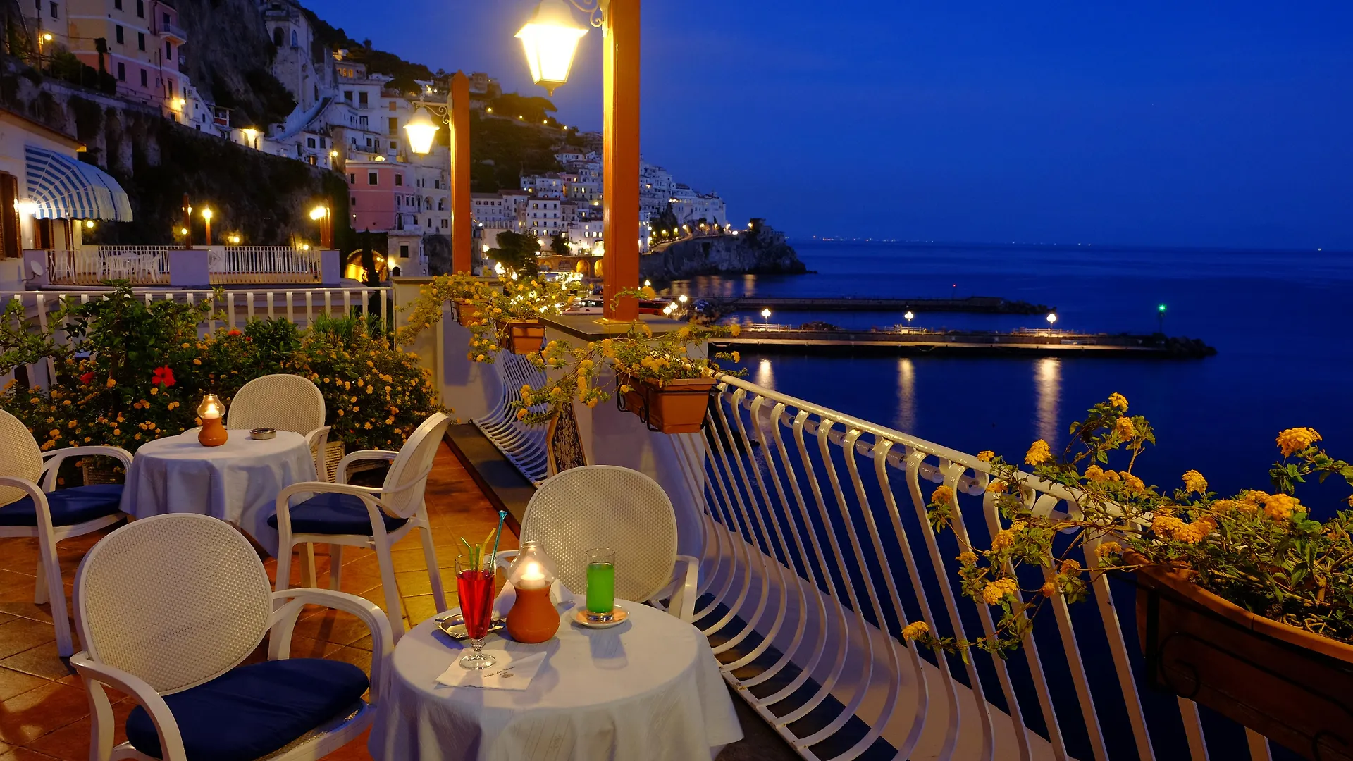 ****  Hotel La Bussola Amalfi Italia