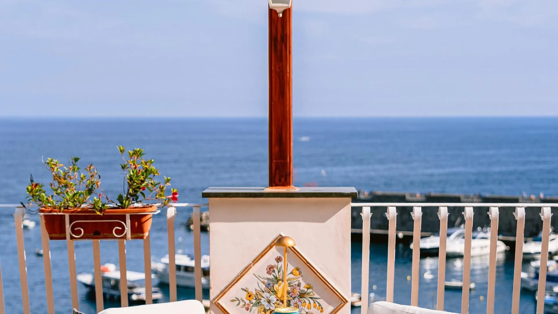 Hotel La Bussola Amalfi Italia