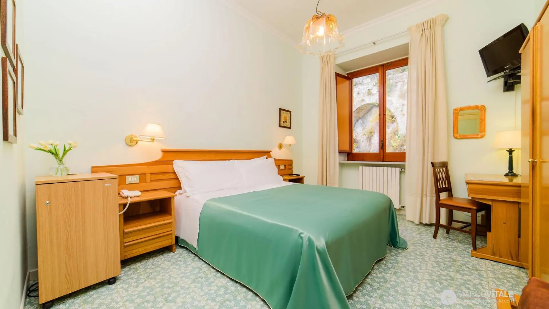 Hotel La Bussola Amalfi