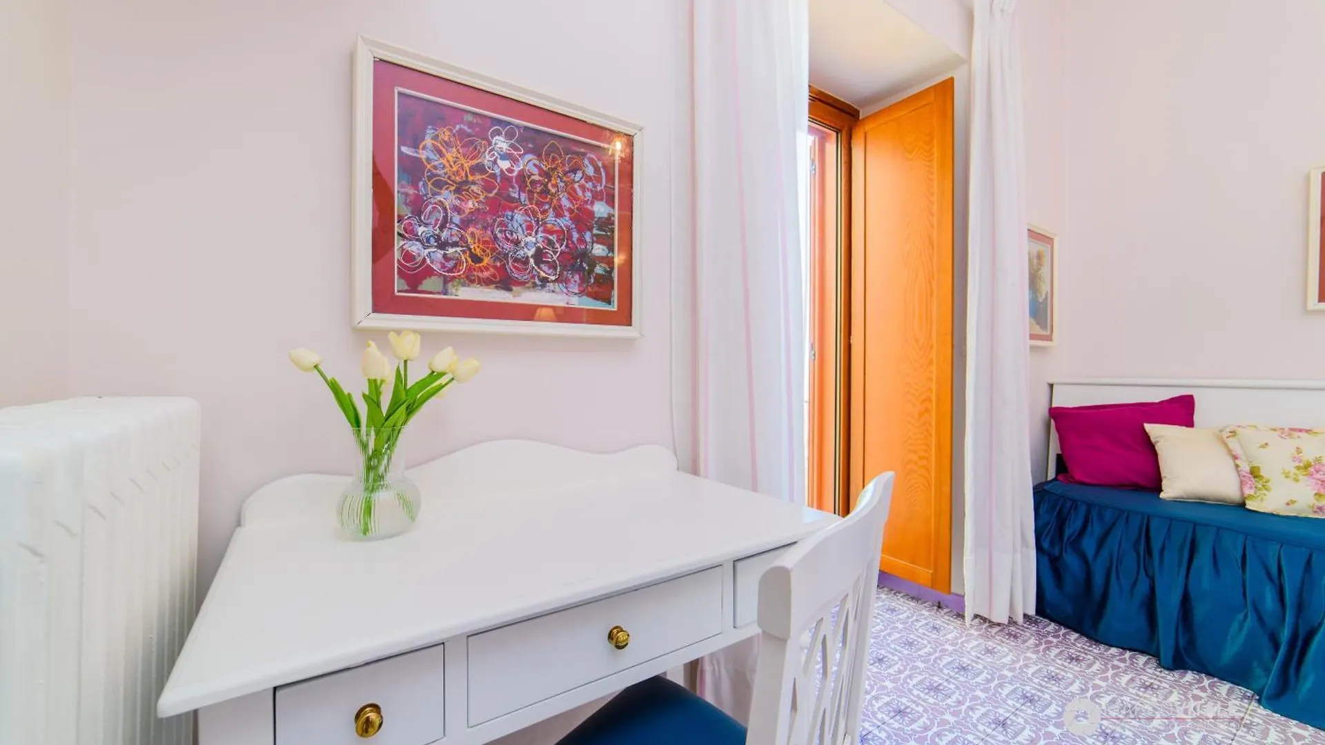 Hotel La Bussola Amalfi 4*,  Italia