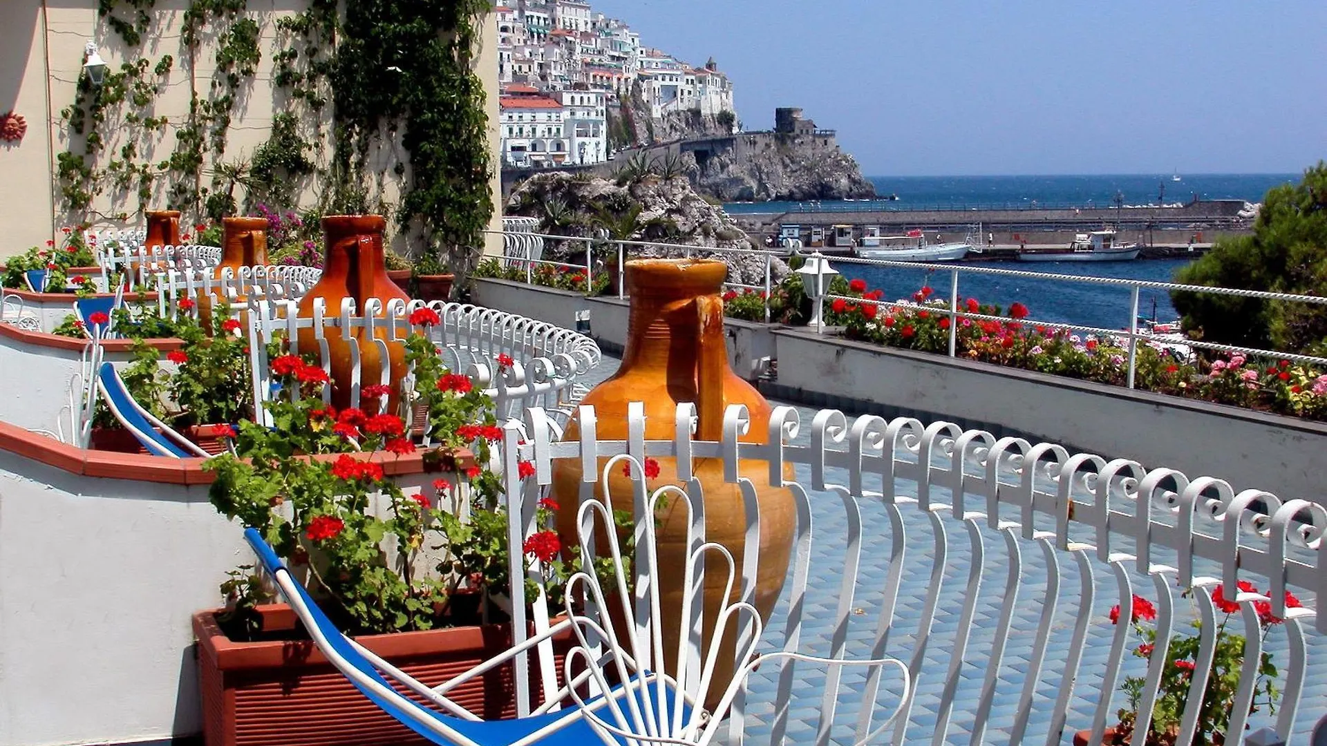 Hotel La Bussola Amalfi